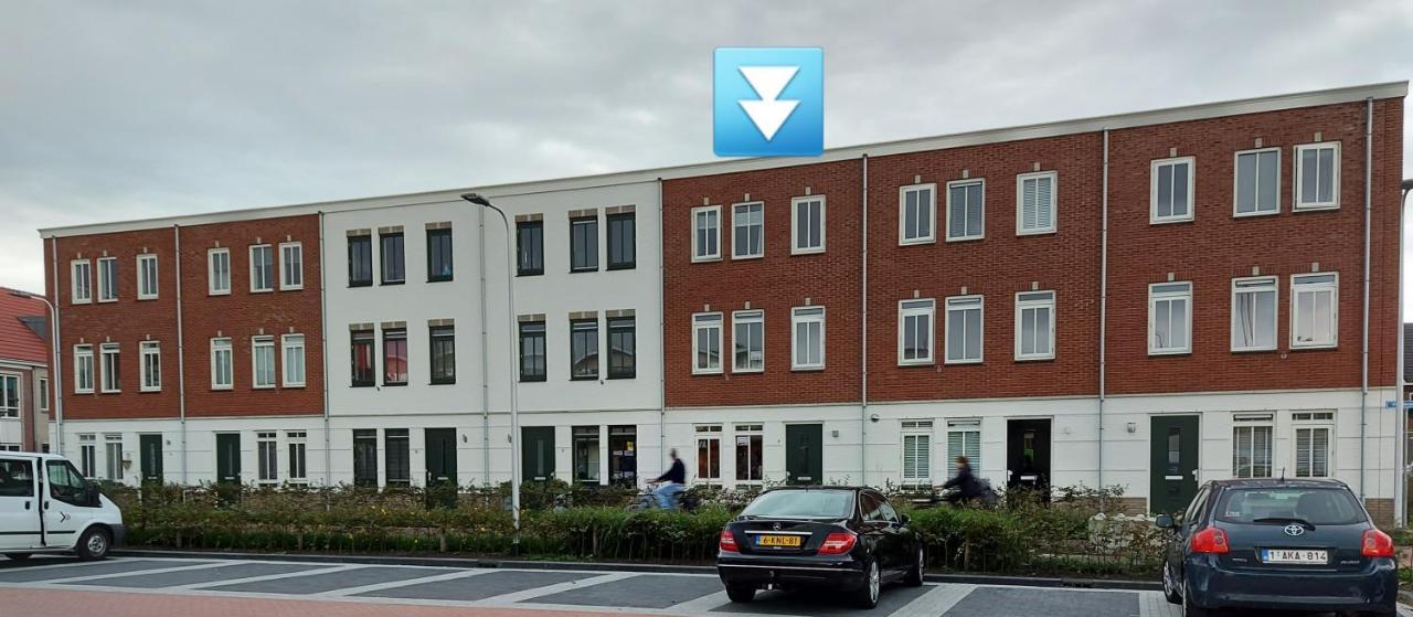 Airbnb 'Logeren Aan Het Plein' In Het Centrum Van メッペル エクステリア 写真
