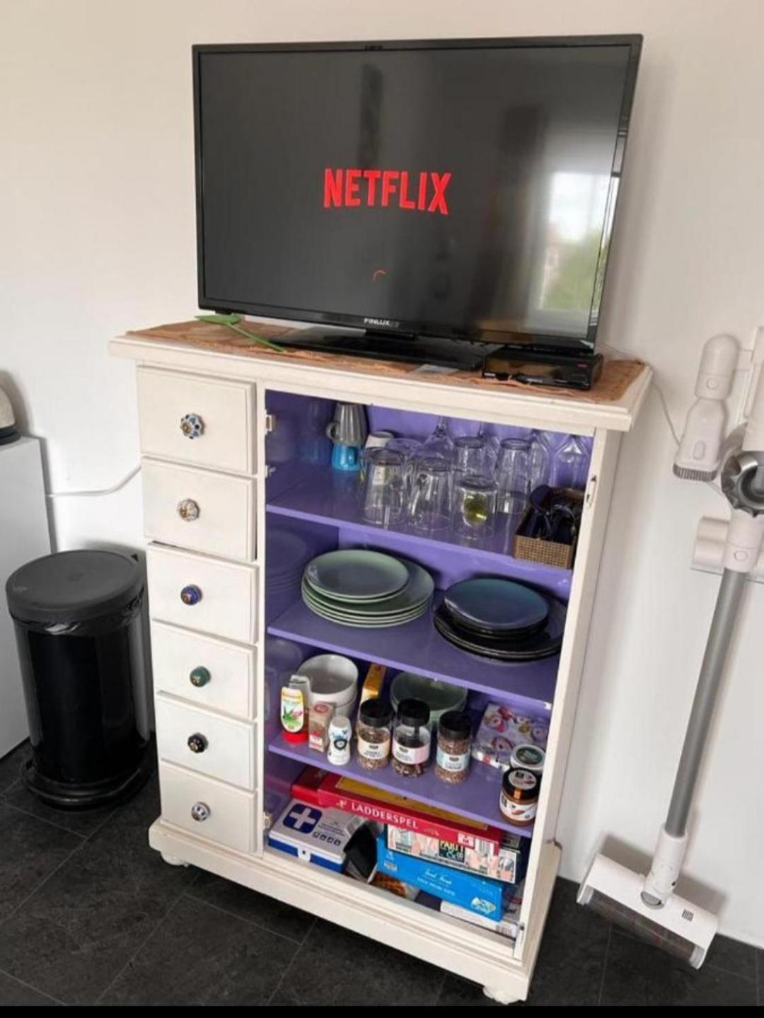 Airbnb 'Logeren Aan Het Plein' In Het Centrum Van メッペル エクステリア 写真
